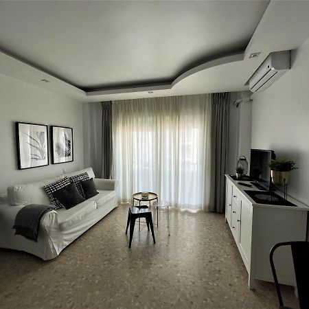 Ver620 - Terraza Con Vistas Al Mar, Reformado, Wifi, Fire Stick Amazon, Centro A 5 Min, Playa A 15 Min, Torremolinos Bagian luar foto