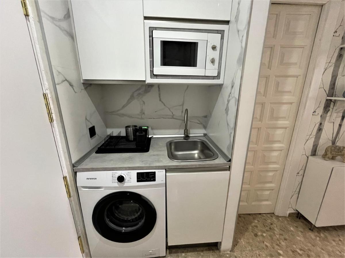 Ver620 - Terraza Con Vistas Al Mar, Reformado, Wifi, Fire Stick Amazon, Centro A 5 Min, Playa A 15 Min, Torremolinos Bagian luar foto