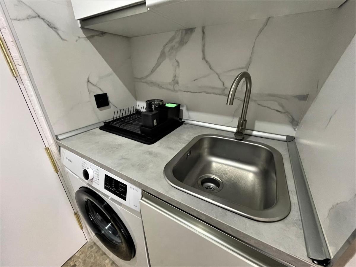Ver620 - Terraza Con Vistas Al Mar, Reformado, Wifi, Fire Stick Amazon, Centro A 5 Min, Playa A 15 Min, Torremolinos Bagian luar foto